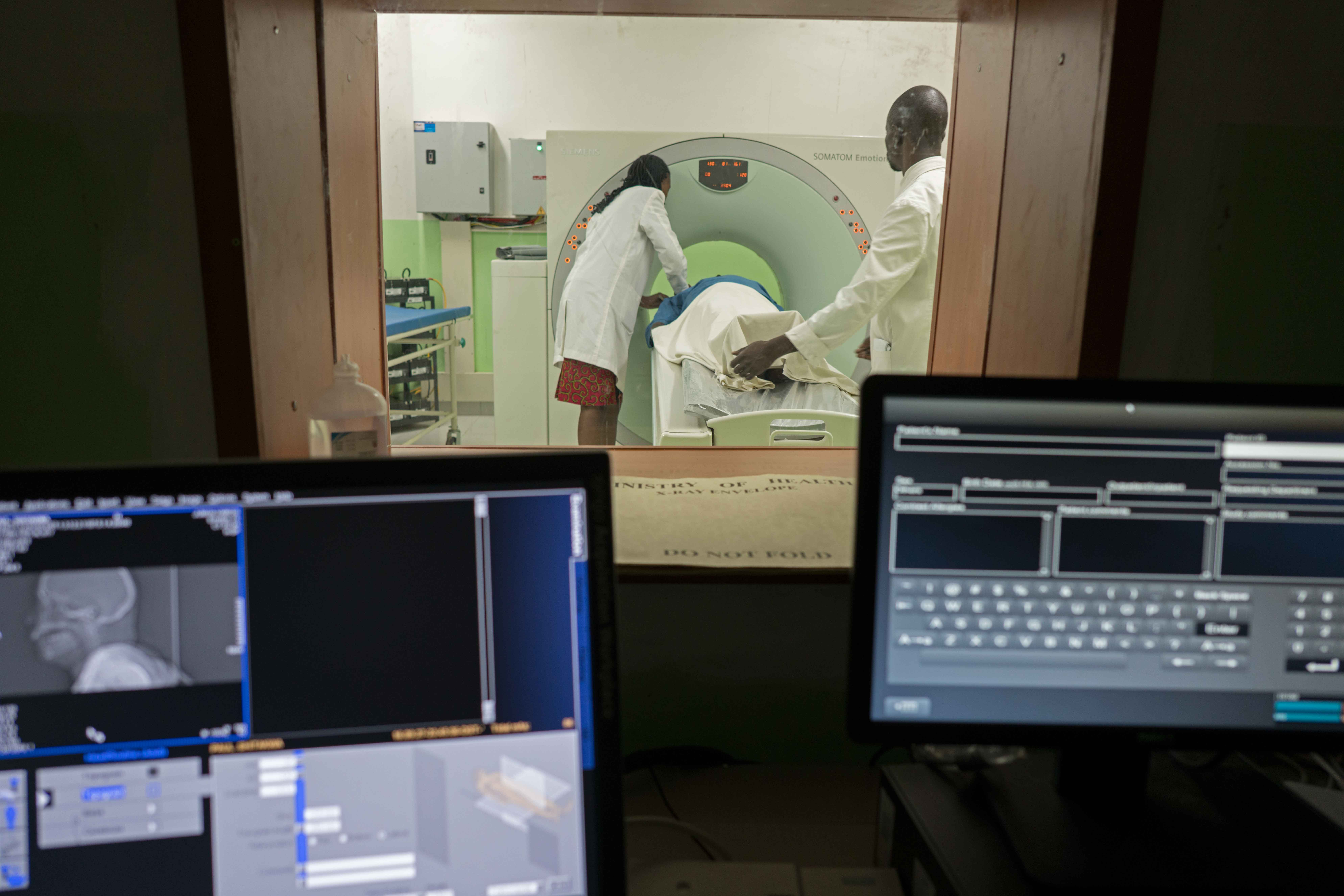 Der neue Kernspintomograph im Jumuia-Krankenhaus