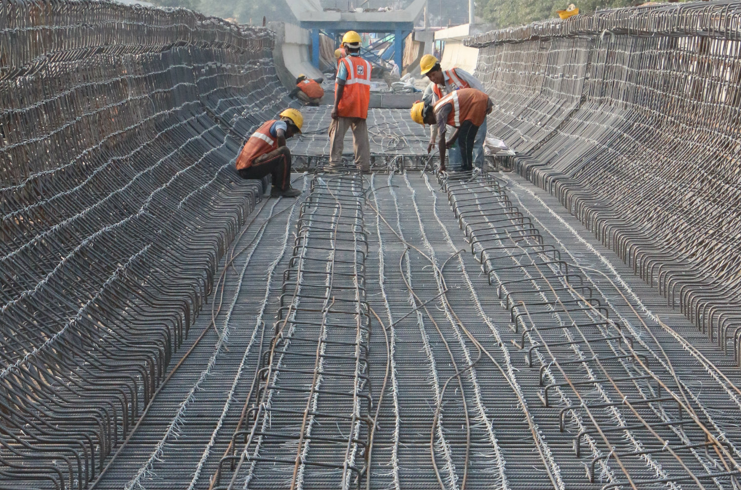 Bau der U-Bahn in Lucknow