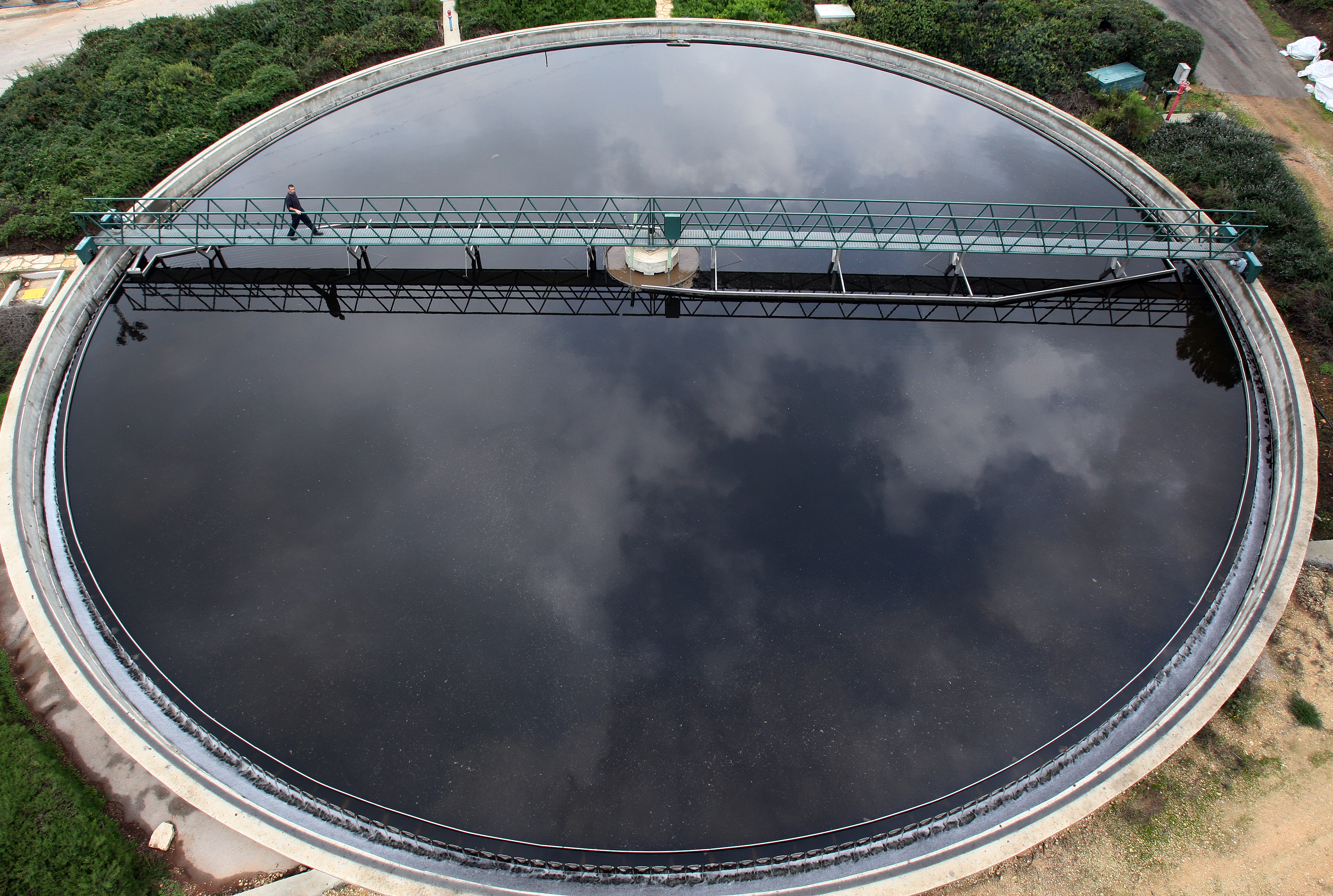 L'eau, une ressource à protéger L'eau, une ressource à protéger