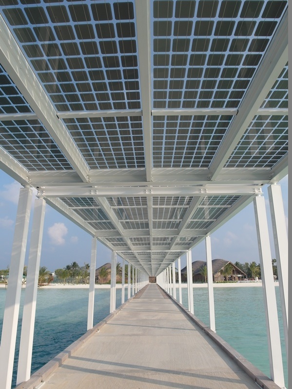 Solar micro-grids on the Maldives