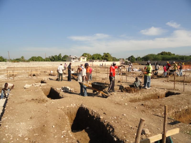 Haïti : EIB donation contributes to financing modular hospital