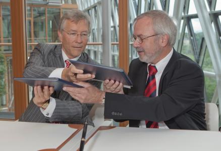 Signature of the Memorandum of Understanding between the EIB and the University of Luxembourg