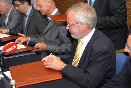 Signature HBOR Croatia