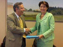 EUR 175 million loan to REE for Spain-France power interconnection