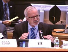 EIB-Präsident Hoyer in Washington, um die digitale Entwicklung zu fördern