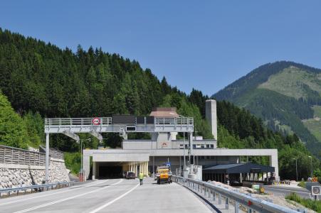 Multi-annual investment programme destined to tunnel safety measures along the Austrian A9 motorway