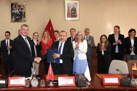 L’ONEE lève 300 millions d’euros auprès de la BEI, la KFW et l’UE pour financer le renforcement de son réseau électrique