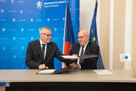 Czech city Ústí nad Labem to get green upgrades with EIB loan of almost €43 million