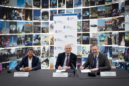 SES signature & press conference 11/01/2023