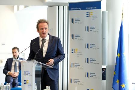 Belgium: EIB boosts innovative biotech company Univercells with €30 million of European financing to support COVID-19-related projects