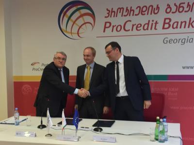 EIB Vice-President László Baranyay, Mr. Asmus Rotne, Director General of ProCredit Bank and Mr. Alex Matua, Director, ProCredit