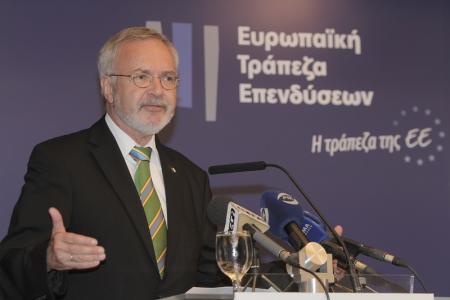 EIB renews cooperation with major Cypriot banks in support of SMEs and youth employment