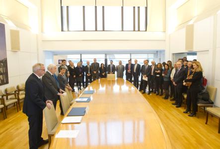 EIB announces EUR 250m Alpha Bank securitisation, EFSI support in Greece