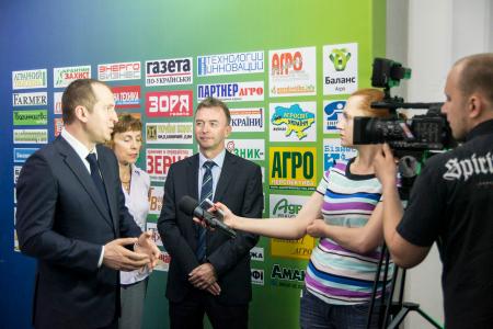 Interview of the Ukraine’s Minister of Agrarian Policy and Food, Oleksiy Pavlenko with the EIB Director of the Neighbouring Countries Department, Heinz Olbers