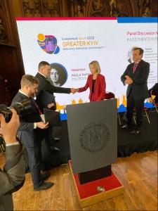 EIB Global and city of Kyiv to work on restoring and modernising transport infrastructure in the capital of Ukraine