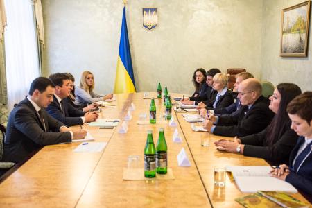 EU bank lends EUR 200m for upgrading of public transport infrastructure in 20 Ukraine municipalities