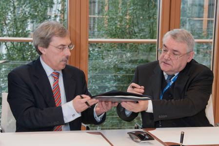 Sibil Svilan, SID banka’s President and CEO and EIB Vice-President László Baranyay