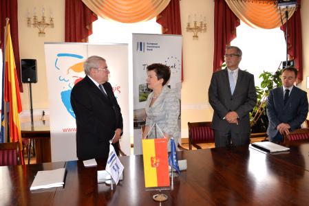 László Baranyay, EIB Vice-President responsible for lending in Poland and Hanna Gronkiewicz-Waltz, Mayor of the City of Warsaw