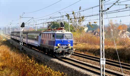 EIB supports investments in trains of the future in Poland
