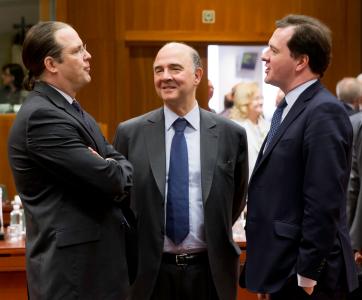 From left to right: Mr Anders BORG, Swedish Minister for Finance; Mr Pierre MOSCOVICI, French Minister of Finance; Mr George OSBORNE, UK Chancellor of the Exchequer