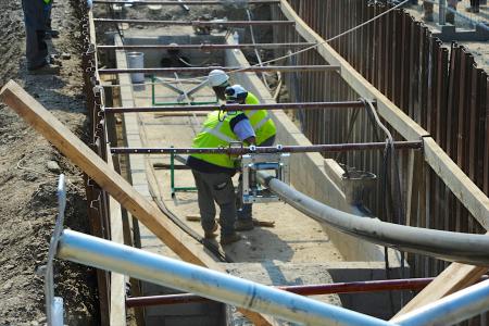 Financing of seven high voltage power transmission projects throughout France to ensure security of supply and connection to the grid of alternative energy sources, especially renewable