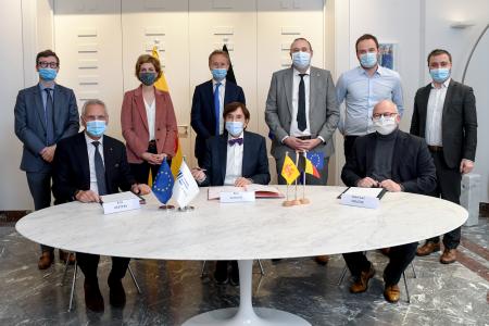 Un financement record d’1,1 milliard d’euros de la BEI pour soutenir les ambitions wallonnes en matière d’efficacité énergétique et de reconstruction suite aux inondations