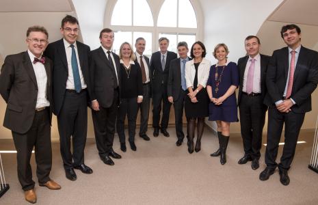 Le Vice-Président français de la BEI, Philippe de Fontaine Vive et Rémy Weber, Président du Directoire de La Banque Postale