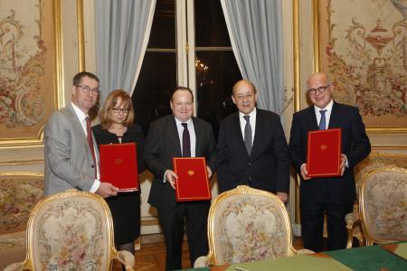 France : Plan Juncker - signature du premier financement vert dans le secteur maritime