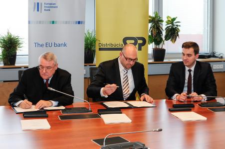László Baranyay, EIB Vice-PresidentFrantišek Čupr, Chairman of the Board of Directors of SPP - Distribúcia and Miroslav Haško, Member of the Board of Directors of SPP - Distribúcia