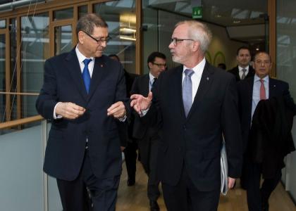 From left to right: His Excellency Mr Habib ESSID Head of Government of the Tunesian Republic and, EIB President Mr Werner Hoyer.