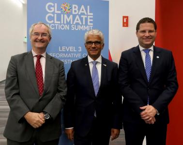 Jonathan Taylor with Ashok-Alexander Sridharan, Mayor of Bonn and Mauricio Rodas, Mayor of Quito ahead of the launch of the Global Climate Cities Challenge