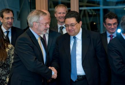 Mr Werner Hoyer, President of the EIB and Dr. Ziad Bahaa Eldin, Deputy Prime Minister and Minister of International Cooperation,