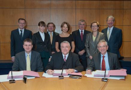 The European Investment Bank (EIB) is providing a loan of EUR 100 million to MFB Magyar Fejlesztési Bank Zártkörűen Működő Részvénytársaság (MFB - Hungarian Development Bank) to finance small and medium-sized investments and infrastructure projects promoted by SMEs, midcap companies and public sector promoters in Hungary.