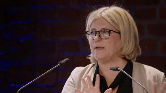 Eila Kreivi gives keynote speech at the Charlemagne Prize Europe Forum on energy and security