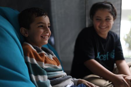 Armenia: EIB Group donates €200 000 to UNICEF for psycho-social support for refugees ENGLISH