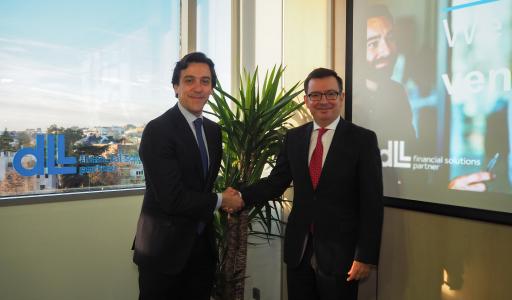 From left to right: DLL’s General Manager for Spain and Portugal, Á. Zafra and EIB Vice-President R. Escolano
