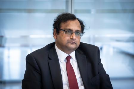 Signature ceremony between HE Mahbub Hassan Saleh, Ambassador and Head of Mission of Bangladesh and VP Thomsen.