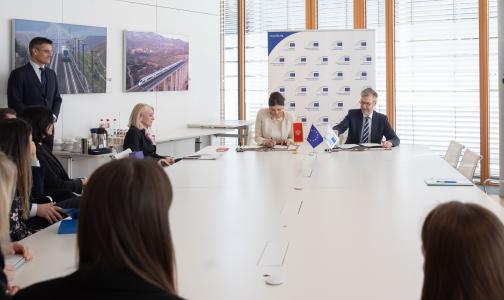 EIB Global announces digitalisation grant for Montenegrin schools