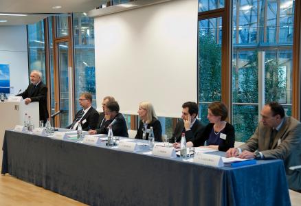 The journalists spent two days visiting the EIB Group, the European Court of Justice (ECJ), the European Court of Auditors (ECA), the European Stability Mechanism (ESM) and the Statistical Office of the European Union (Eurostat) for presentations and Q&A sessions to increase their knowledge of the role, activities and added value of these EU institutions and organisations.