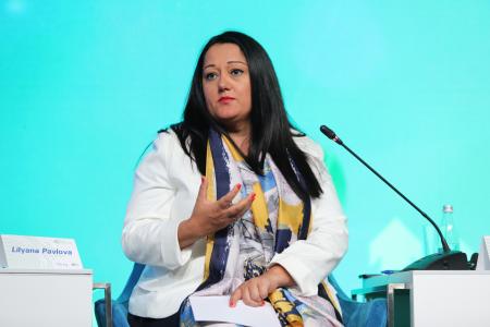 EIB President Hoyer pledges support for Bulgarian economy, meets President Radev and Prime Minister Petkov