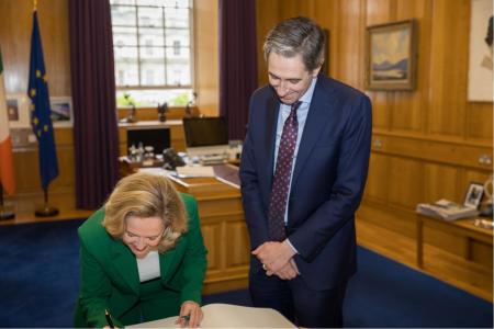 European Investment Bank Group confirms record EUR 1.6 billion in Ireland for 2023: backing renewable energy, education, housing and innovation