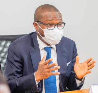 Minister of Finance and EU Ambassador welcome EIB support for COVID-19 health resilience and climate adaptation in Benin