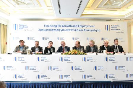 from left to right: Chief Executive Officer of the Greek Independent Power Transmission Operator (IPTO or ADMIE) Ioannis Blanas, Minister of Environment & Energy Panos Skourletis, Minister of Finance Euclid TsakalotosWerner Hoyer, President of the EIB, Minister of Economy, Development & Tourism Giorgos Stathakis, EIB Vice-President responsible for Greece, Jonathan Taylor, Chairman and Chief Executive Officer of the Public Power Corporation S.A. Emmanuel Panagiotakis and Managing Director of the Hellenic National Gas System Operator (DESFA) Konstantinos Xifaras