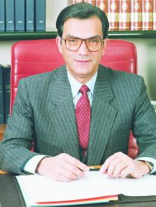 EIB Vice-President from January 1992 to June 1994
