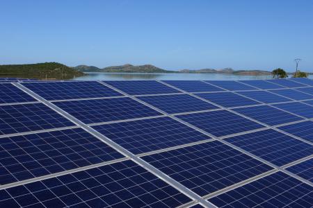 Financing of small and medium-scale environmental and renewable energy projects in New Caledonia
