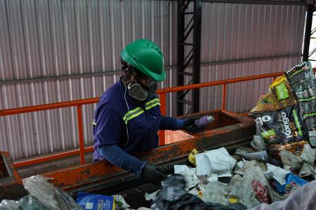 The project consists of a multi-scheme Framework Loan (FL) operation for the implementation of an integrated waste management system (Plan Estructural en Gestión Integral de Residuos Sólidos Urbanos) for the collection, treatment and safe disposal of municipal solid waste generated within the province of Jujuy / Argentina.
