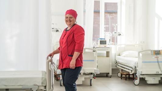 The Ukraine Early Recovery loan focuses on investments in the Ukraine Government-controlled Donetsk and Luhansk Regions and the surrounding areas of Kharkiv, Dnipropetrovsk and Zaporizhzhia. It will back undertakings to re-establish and improve public service delivery of water and sanitation, electricity, and heating. It also covers repairs to roads and railways and the reconstruction of destroyed bridges and the refurbishment of damaged public buildings, including administrative buildings, schools, health centres and hospitals, postal services, and other social infrastructure.
