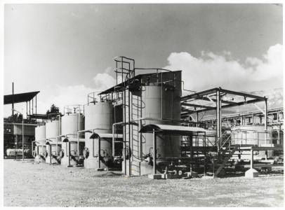 Construction of a chemical factory in Pont-de-Claix, France, resulting from a Franco-German cooperation
