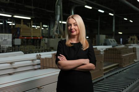 Brama Company is the largest Ukrainian manufacturer-exporter of doors to Europe. They are convinced that modern production technologies must exist in harmony with the environment. The EIB Group financing allowed them to buy new equipment, create a new product, a series of enameled door leaves, which have no analogues on the mark.
