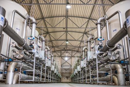 The project will co-finance part of the 2023-2026 investment programme of Klaipedos Vanduo, the third largest water company in Lithuania. The investments mainly consist of the extension and rehabilitation of water supply, stormwater and wastewater collection and treatment facilities.
